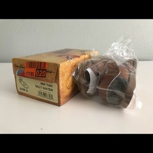 Salt Walter sandals - Size 6T